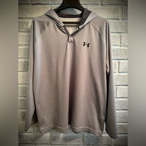 Under Armour hooded long sleeve t-shirt Large